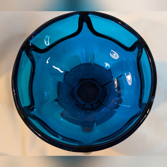 1960's Mid Century Modern Blue Glass Viking Covered Pedestal Dish 6"x 9" - Picture 8 of 16